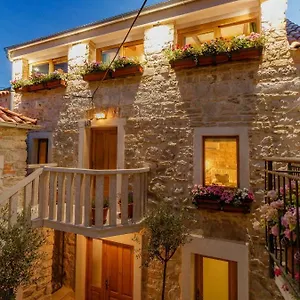 **** Guest house Stone House Luxury Croatia