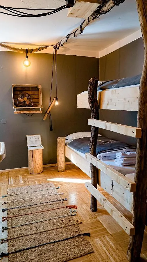 The Keep Eco Rooms Salzburg Hostel